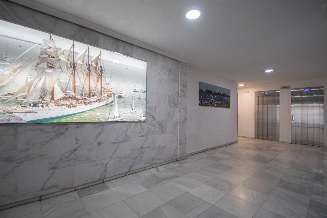 Apartamento Atlantico 4 Cadiz Apartment Bagian luar foto