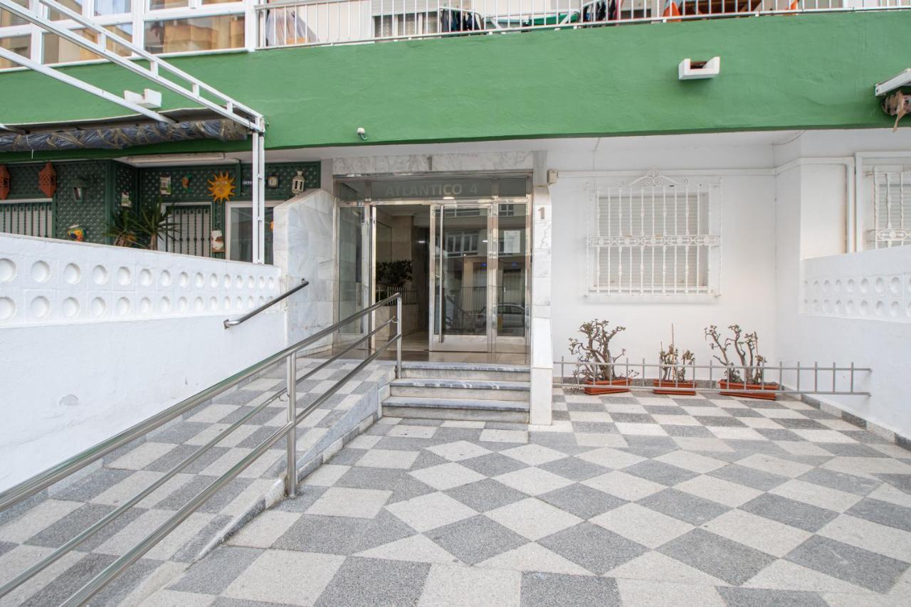 Apartamento Atlantico 4 Cadiz Apartment Bagian luar foto